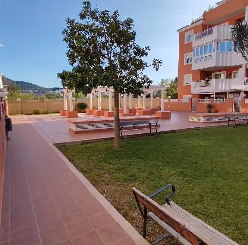 Planta Baja Con Piscina Denia